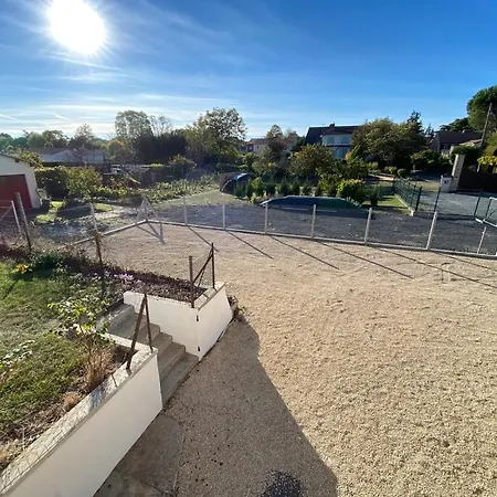 Chez Julie -Jardin&Parking- Futuroscope Jaunay-Clan